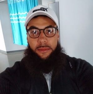 Meet your Posher, Dion